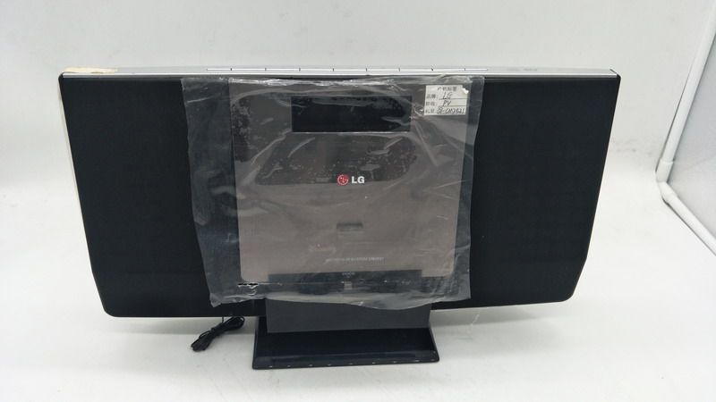 Special price outlet European and American card wall-mounted machine CD machine U disc to play hanging wall CD machine MP3 machine remote control