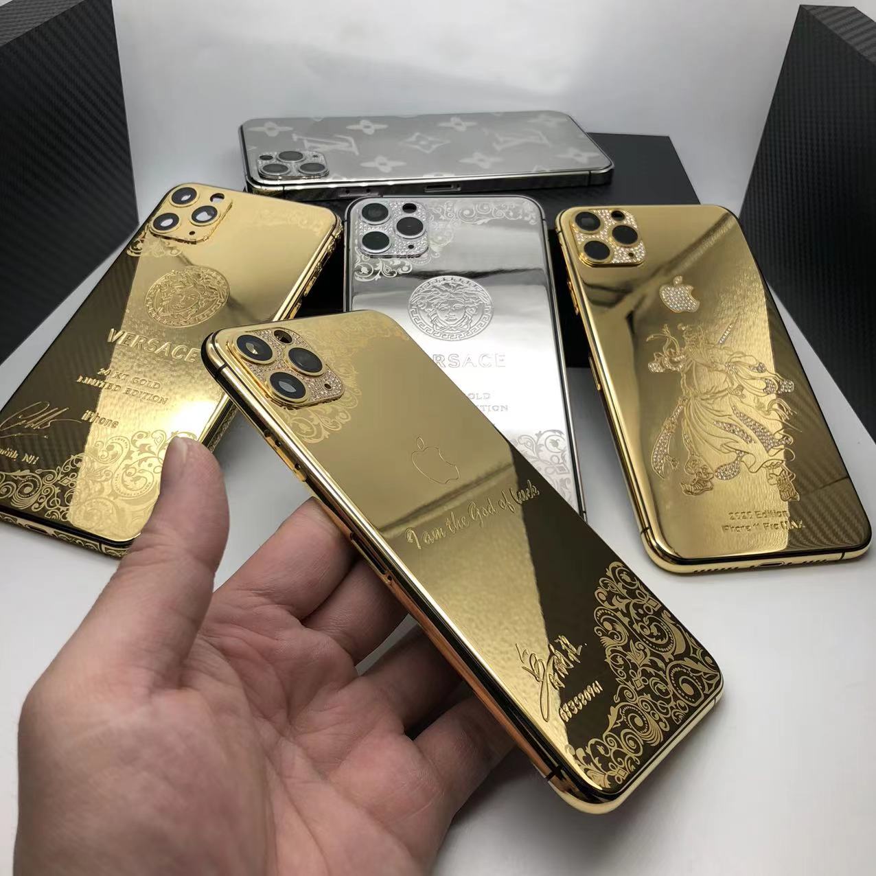 初期化済み❗️iPhone 13本体 +その他アクセサリー Amazon.com: Jusy 相容於iPhone 13 / iPhone 14 保護套,全息愛心