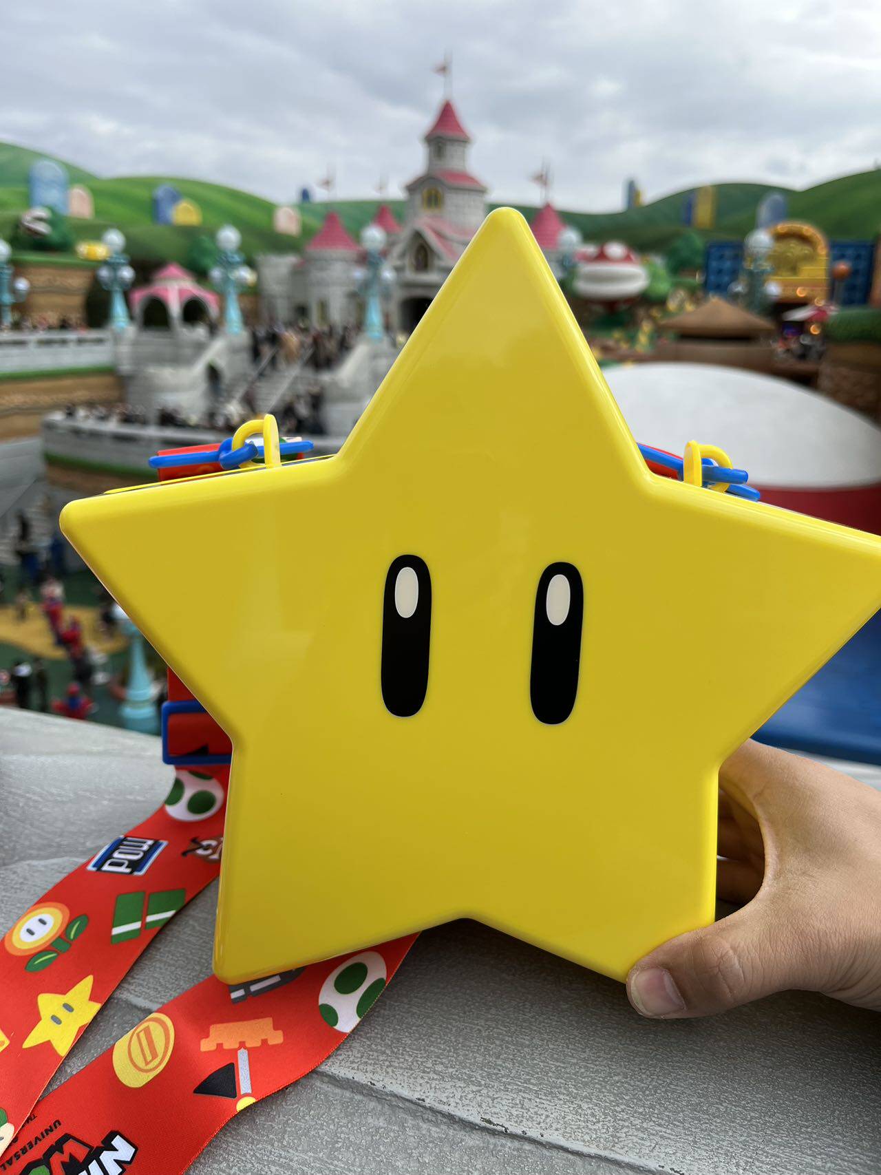 Osaka Universal Studios Star Bucket