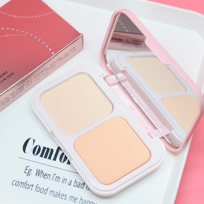 Automatic batch color geometry fix makeup bright white wet and dry dual-use powder cake clear concealer oil control with puff