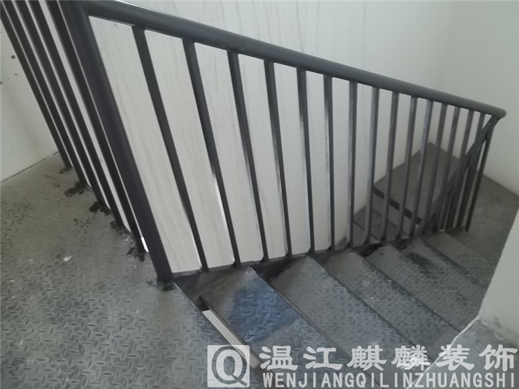 Chengdu Dingmaking Building Top House Roof Garden Balcony Straight Ladder Extension Build Custom Leapfrog Steel steel external room