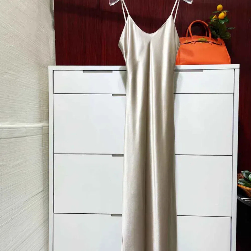 Extended! Tall Women's Triacetate Satin Slip Dress with 45-Degree Bias Cut, U-Neck Acetate Satin Long Dress with Drape Extended! Tall Women's Triacetate Satin Slip Dress with 45-Degree Bias Cut, U-Neck Acetate Satin Long Dress with Drape