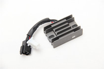 Applicable to Suzuki King GS125 Diamond leopard EN125-3 GN125-2 rectifier regulator country three voltage regulator