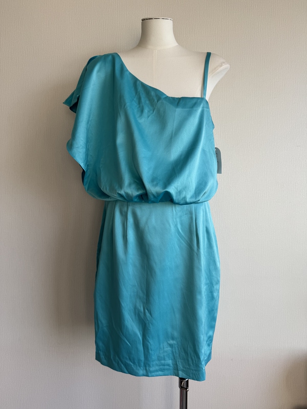 Sky Blue One-Shoulder Design Dress Sky Blue One-Shoulder Design Dress