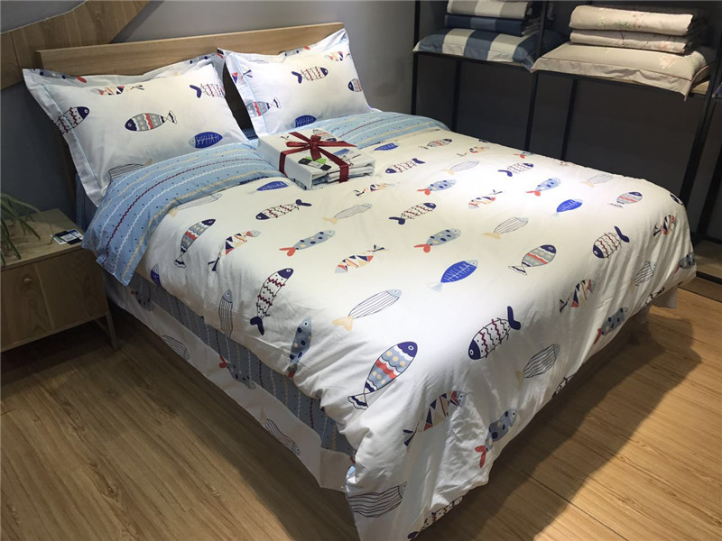 Cotton trẻ em giường bốn mảnh cotton boy boy phim hoạt hình khăn trải giường quilt cover 1.2 m1.5 mét