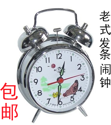 Nostalgia Classic dynamic chicken eats rice old fashioned upper clockwork metal mechanical alarm clock student headboard bells bell bell rings big