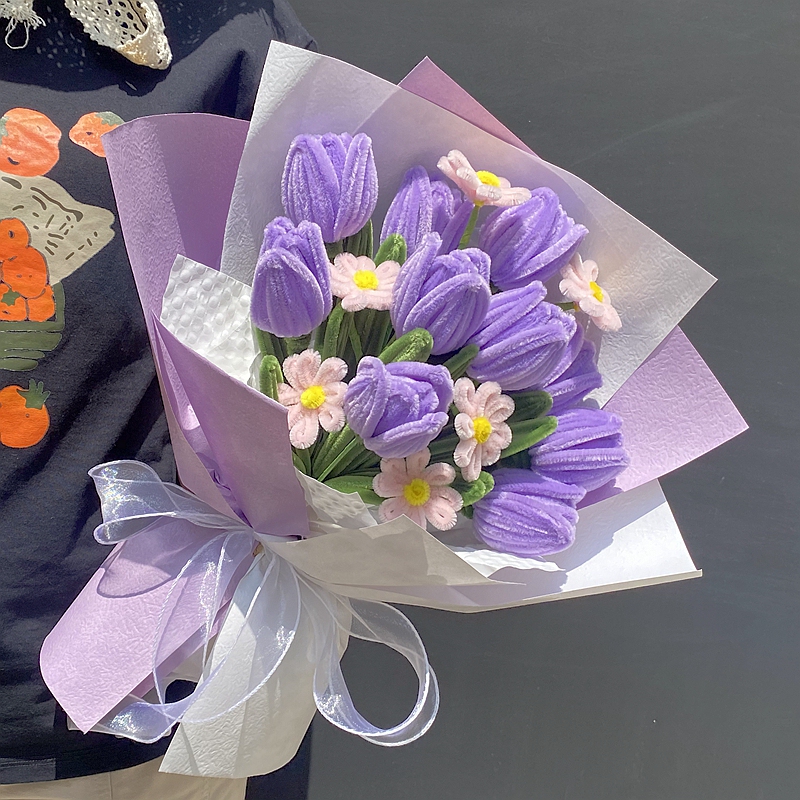 Finished Tulip Twist Stick Bouquet for Girlfriend, Mother, Valentine's Day, Birthday, Best Friend, Photoshoot, Coming-Of-Age Ceremony, Graduation, College Entrance Exam