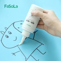 White wall stains cleaner floor mildew graffiti hand shoes foot marks a clean cleaning agent