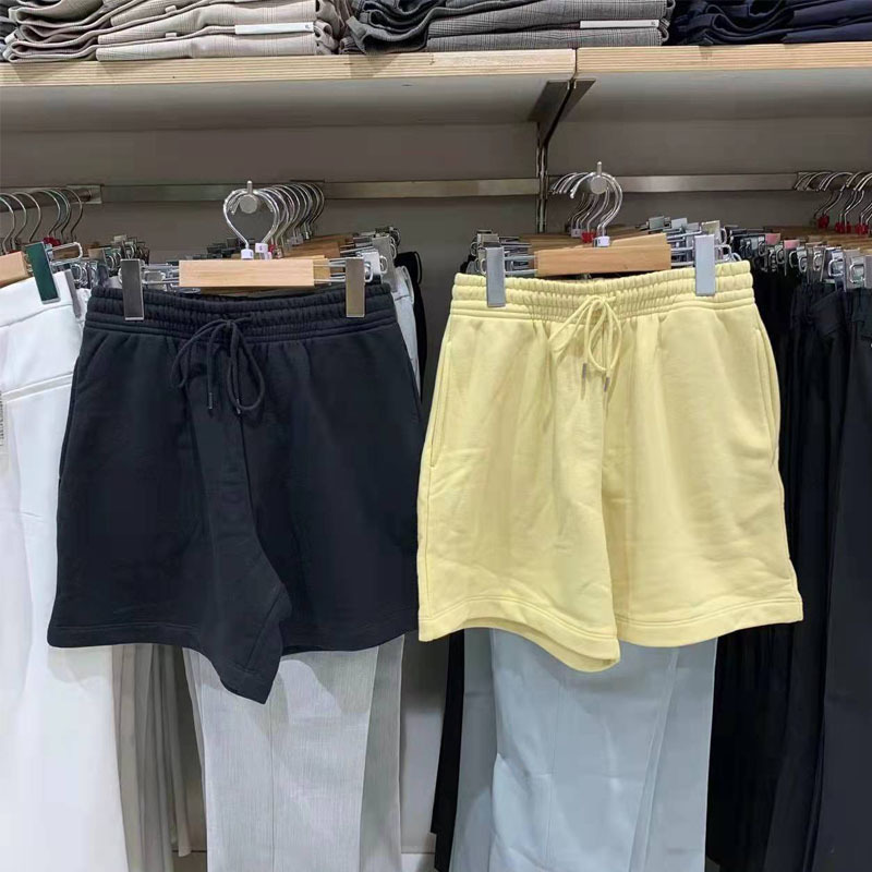 Spring Women's Casual Sports Shorts, Elastic Waist Drawstring Sweatpants, Factory Order Production 448023/456030 Spring Women's Casual Sports Shorts, Elastic Waist Drawstring Sweatpants, Factory Order Production 448023/456030