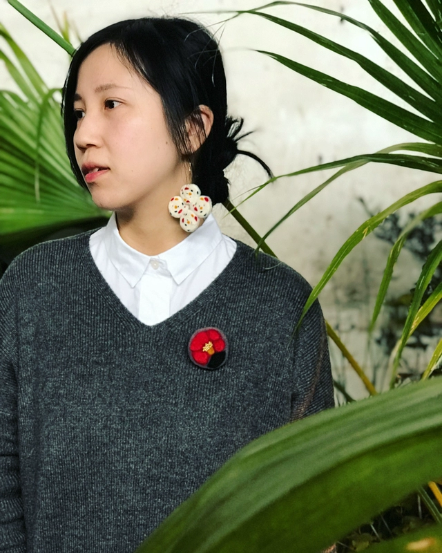 KUN. Red Camellia Brooch Wool Velvet Sản phẩm thủ công Phiên bản thứ hai - Trâm cài