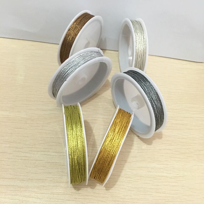 Vàng và bạc sợi màu Tự làm thủ công phụ kiện vật liệu vòng tay Trung Quốc thắt nút dây ngọc bích dây đỏ khối lượng nhỏ dây vàng - Vòng đeo tay Clasp vòng tỳ hưu