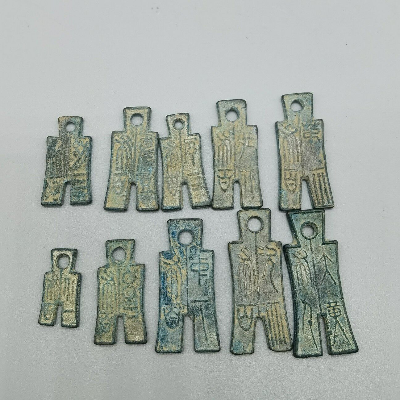古銭 王莽時代 六泉十布 銅銭 時代物 古銭 王莽時代 六泉十布 銅銭 時代物