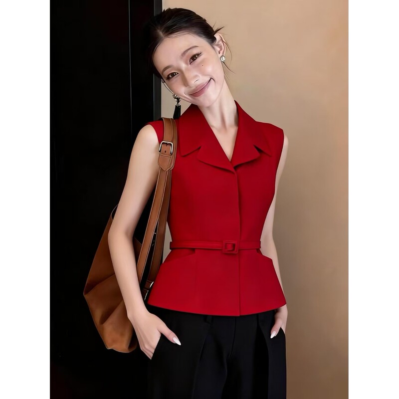 Designed with a Suit Collar, Waist-Cinching, Slimming Sleeveless Top for Women, Summer 2026, Slim Fit, Versatile Red Vest with Belt