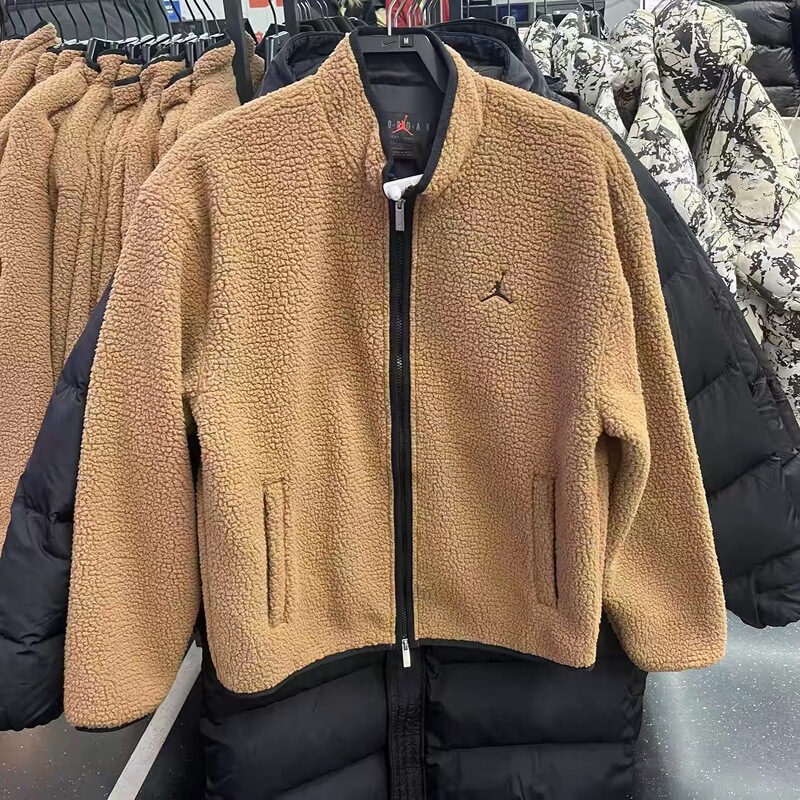Wenwen Genuine Nike Aj Men's and Women's Lambswool Warm Casual Jacket Fv7449-223 Wenwen Genuine Nike Aj Men's and Women's Lambswool Warm Casual Jacket Fv7449-223
