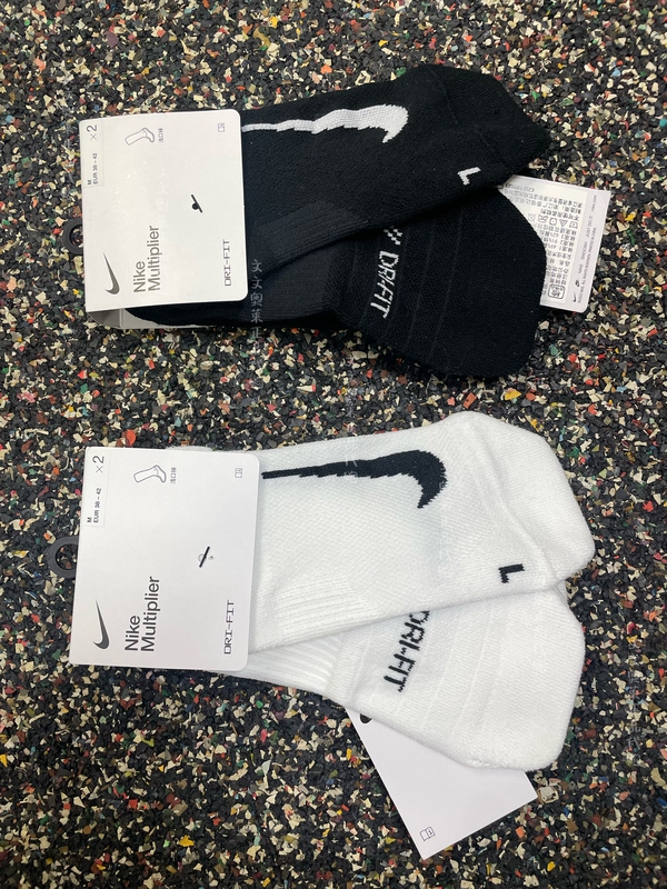 Wenwen Genuine Nike Men's and Women's Breathable and Comfortable Sports Short Socks Boat Socks Sx7554-010 100