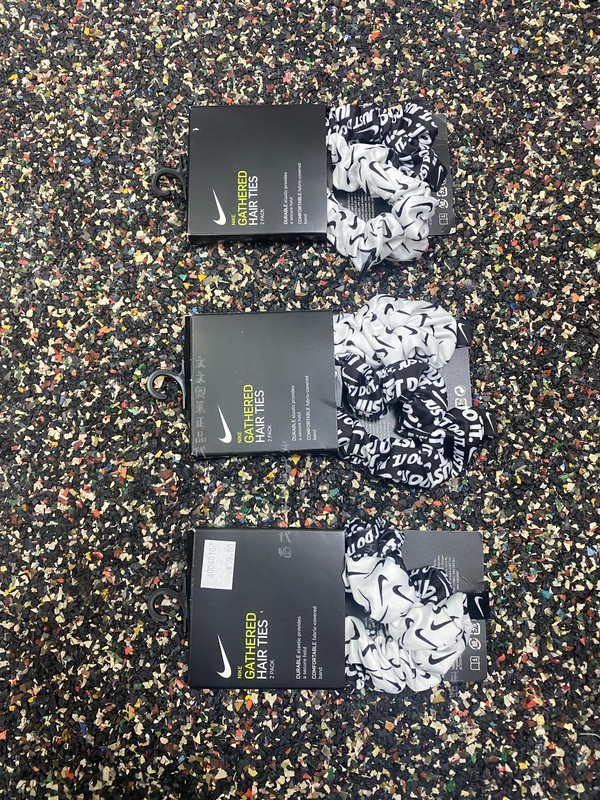 Authentic Nike Girls' New Full-Print String Label Hair Ties, Black and White Two-Pack Hair Accessories Dc3666-127