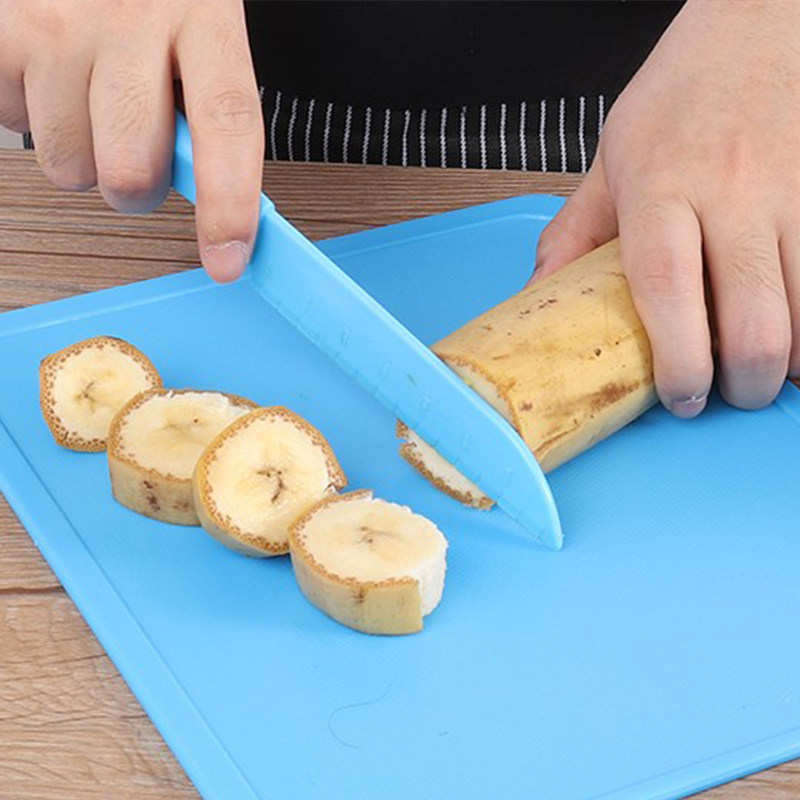 Does not hurt hand safety children's fruit knife kindergarten cutting board teaching plastic knife cutting board chopping board cutting kitchen knife early education