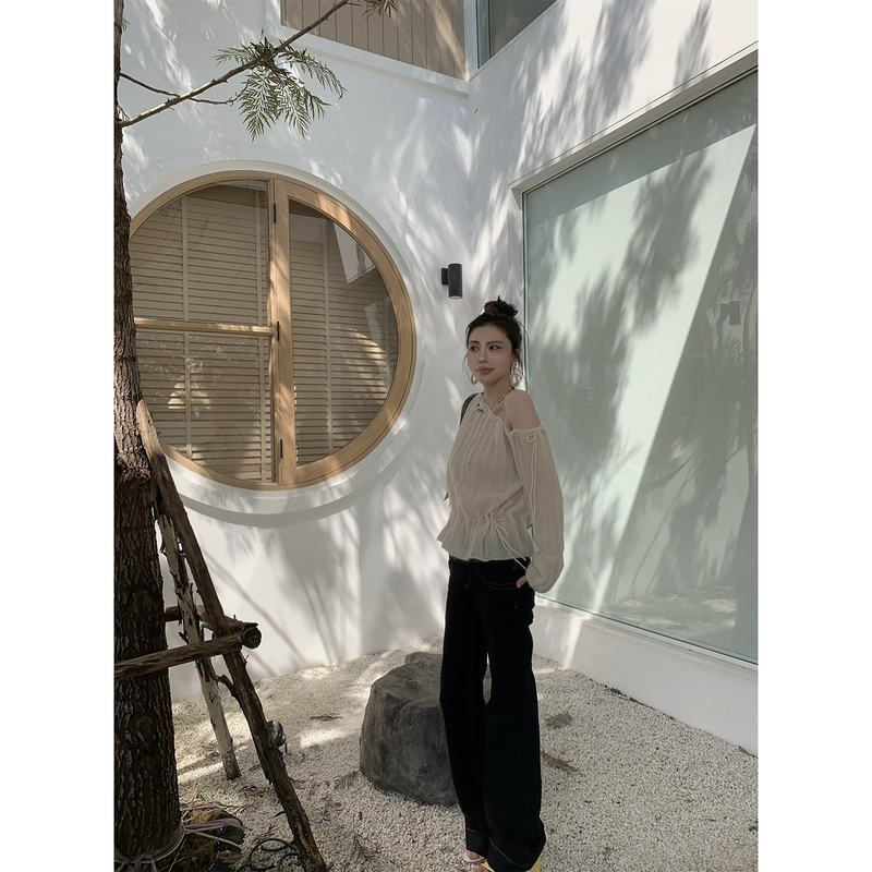 Asm Anna Romantic and Gentle Style Off-Shoulder South African Baby Mohair Wool Lazy Cloud-Like Short Brushed Sweater for Women