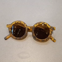 Желтый леопардовый ранее круглый ящик AA