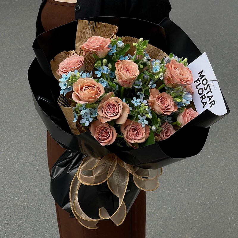 Nationwide Cappuccino Rose Bouquet Flower Delivery in the Same City Chengdu Chongqing Xi'An Tianjin Birthday Delivery Flower Shop