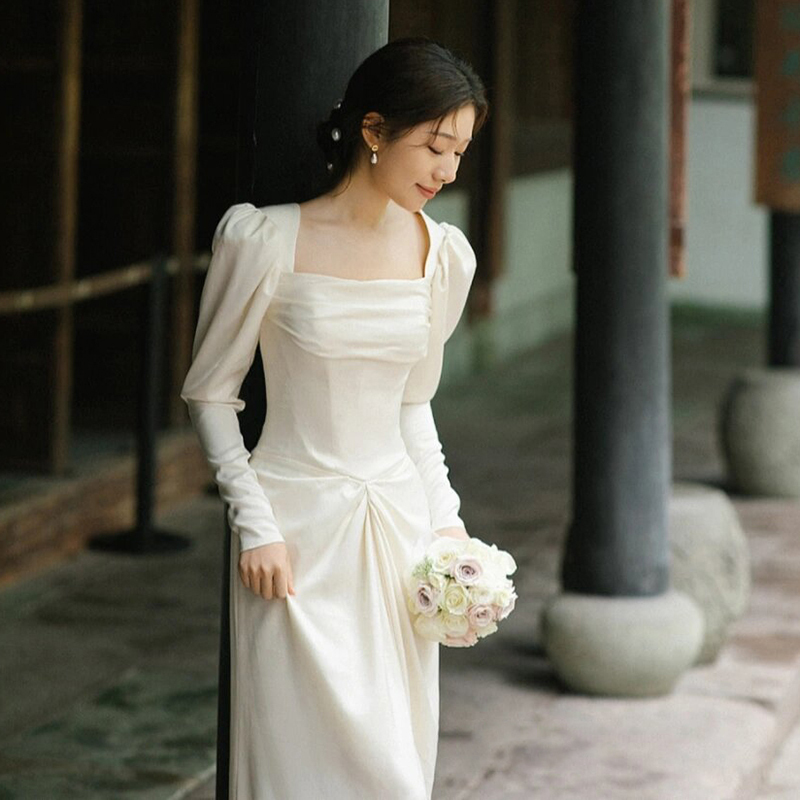 Korean-Style Light Wedding Dress, Simple Satin Long-Sleeved White Bridal Wedding Dress, Outdoor Travel Photography Forest-Style Registration Dress