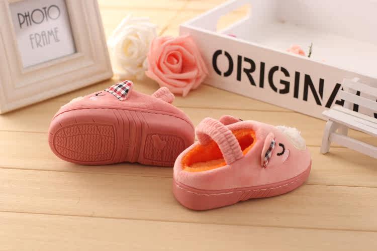 Pantoufles enfants en autre pour hiver - semelle caoutchouc antidérapant - Ref 1011034 Image 25