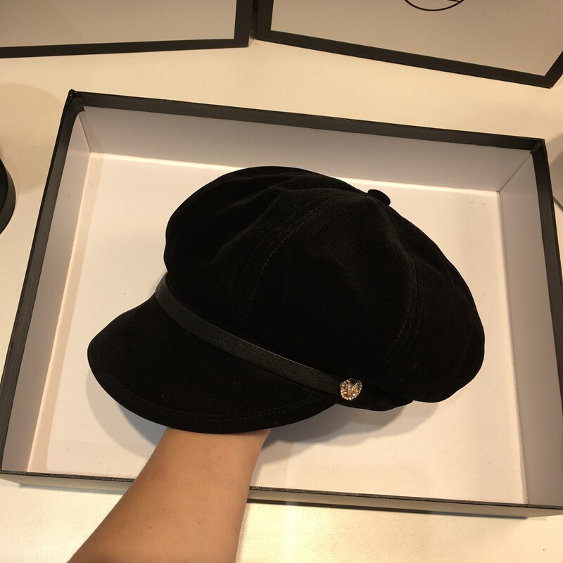 French Net red and black pumpkin hat female autumn and winter octagonal hat personality fashion retro style British newspaper boy hat Korean version