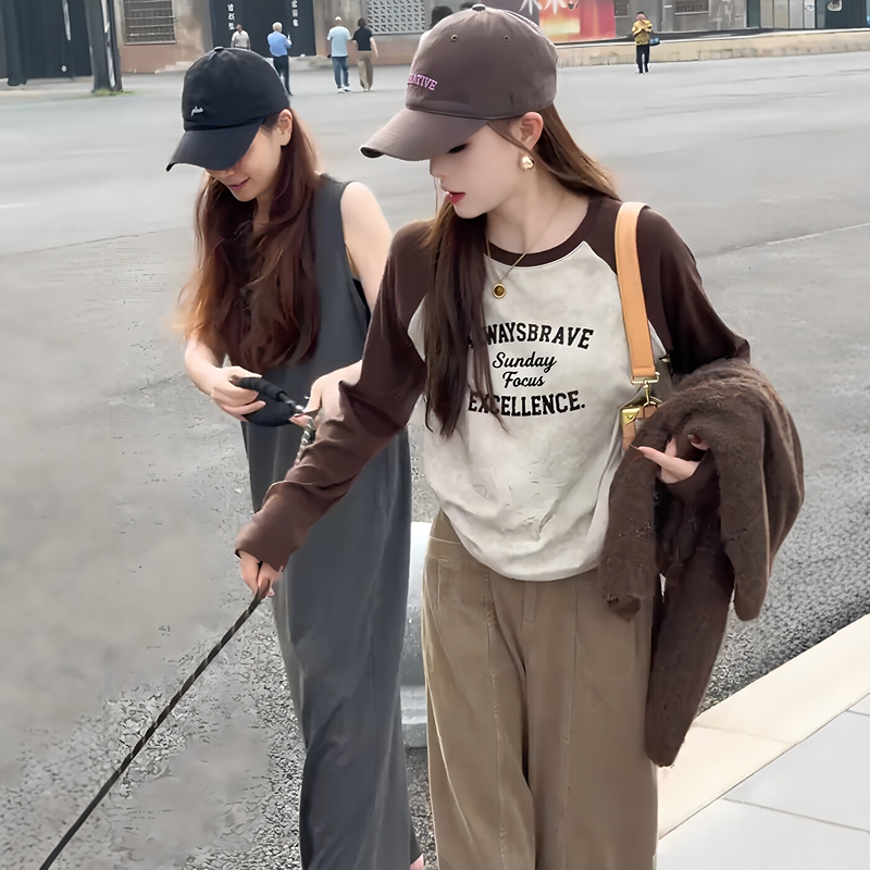American Casual Style Color-Block Raglan Sleeve Letter Print T-Shirt for Women, New Autumn Fashion, Age-Reducing Base Shirt Top American Casual Style Color-Block Raglan Sleeve Letter Print T-Shirt for Women, New Autumn Fashion, Age-Reducing Base Shirt Top