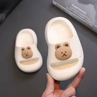 Кремовый (бурый медведь)