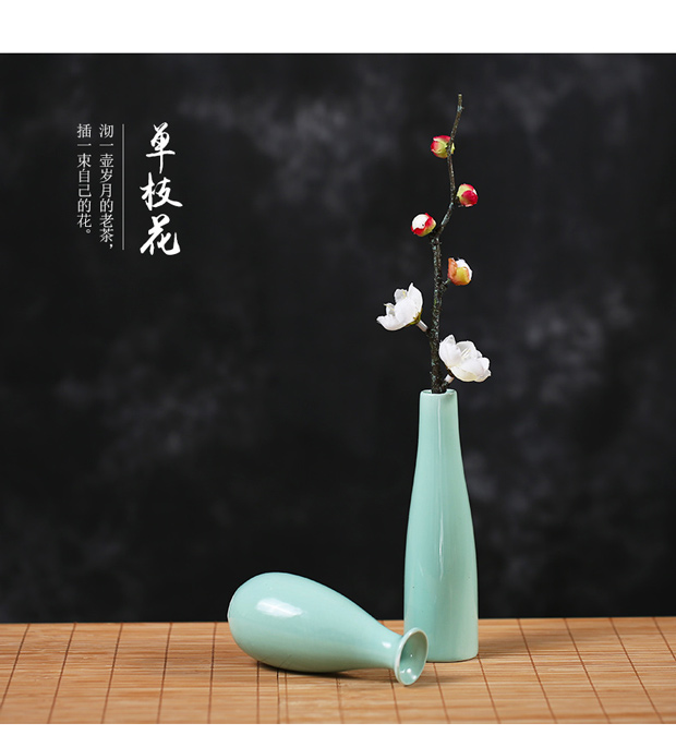 Bình gốm nhỏ hoa tươi nhỏ chèn đơn giản sáng tạo cổ điển phòng ngủ phòng khách cắm hoa văn hóa nước chai sứ nhỏ - Trang trí nội thất đồ dcor quán cà phê