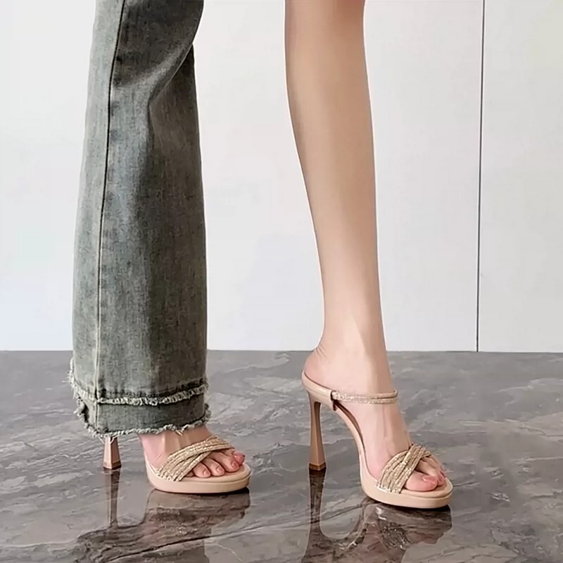 2026 New Open-Toe Rhinestone Nude Patent Leather Platform Hollow Strap Sandals Fairy Style Stiletto High Heels