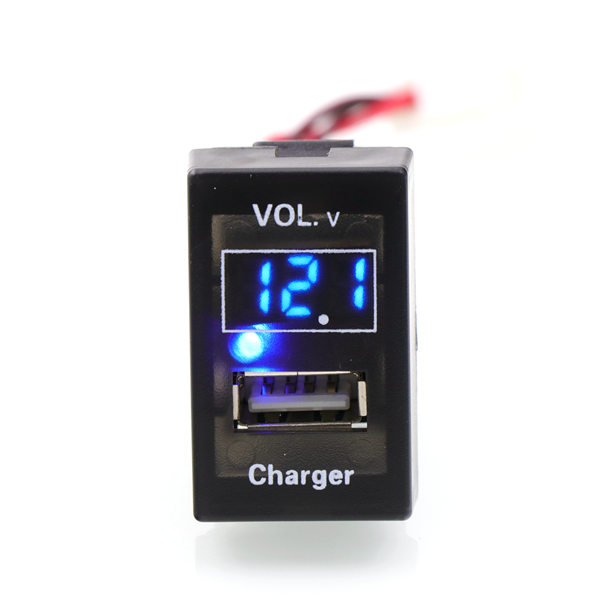 Ford Mazda Suzuki USB Charger with 3-digit Voltage Display Original Position Modified Voltmeter Charging