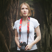 Fashion Tide Screen Screen Camera Strap with Shoulder Strap Multi-purpose SALL Package wristband