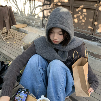 Korean-Style Hat and Scarf Combo, Thickened Warm Knit Hat for Women, Winter Balaclava with Ear Protection and Hooded Neck Warmer