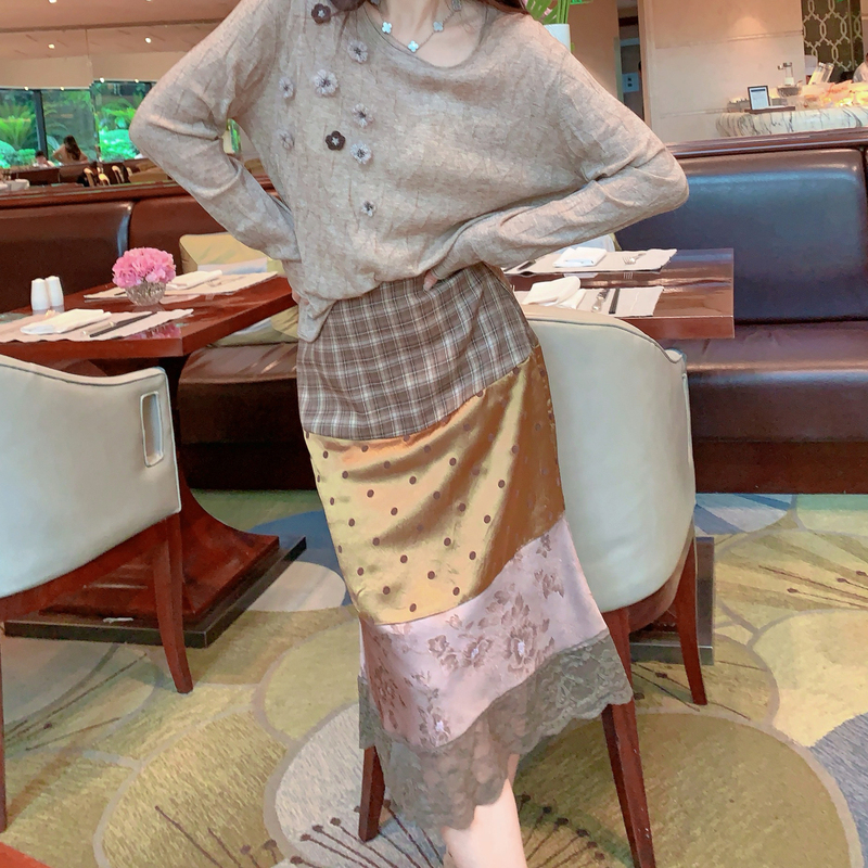 From Yi [Amber Floral Dress] Vintage Multi-Element Patchwork Lace Skirt Women's Slimming Fishtail Pencil Skirt