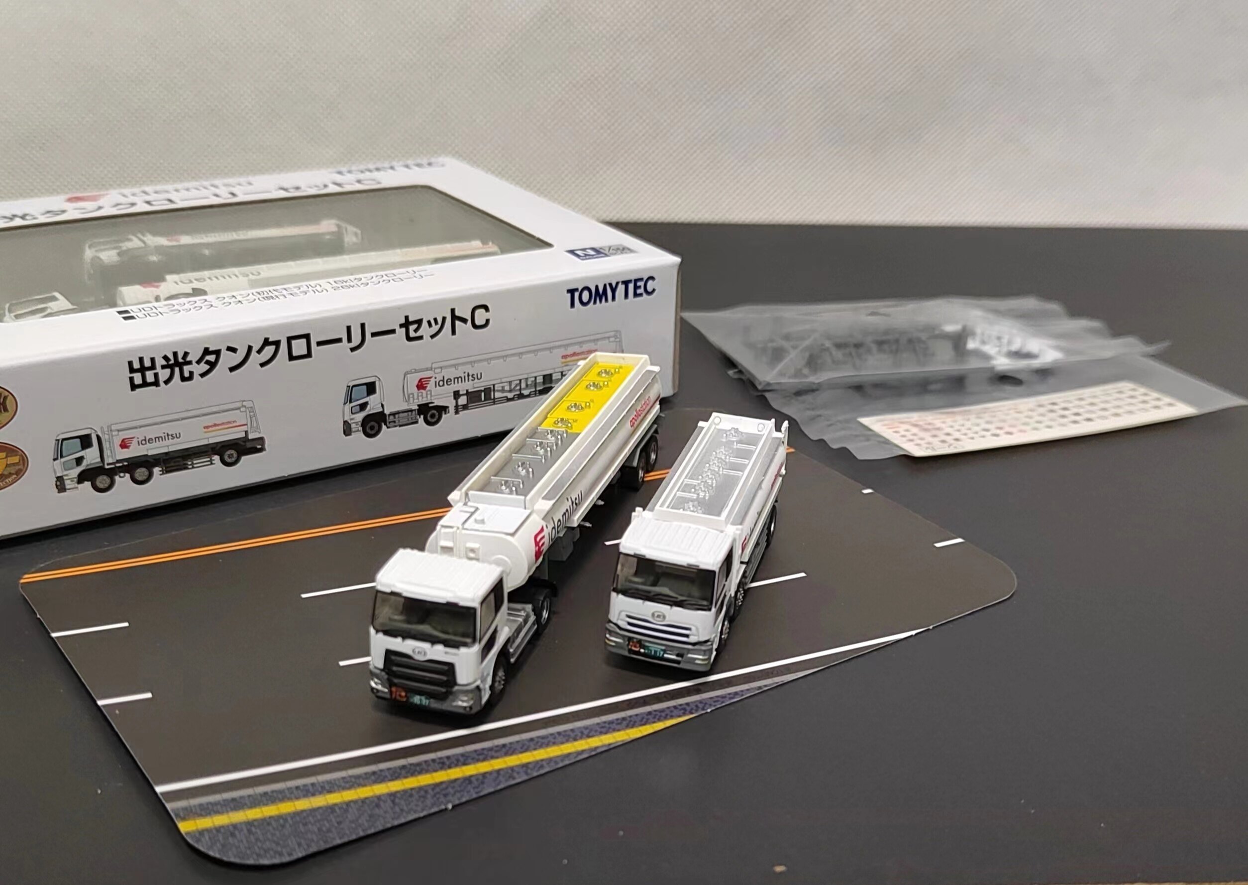 Модель машины tomytec㊣1：150n比例 出光油罐车槽车 2款套装组合b