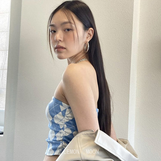 Fashionable and classic European and American large hoop non-fading titanium steel gold-plated earrings ins simple hip-hop hoop earrings and ear clips