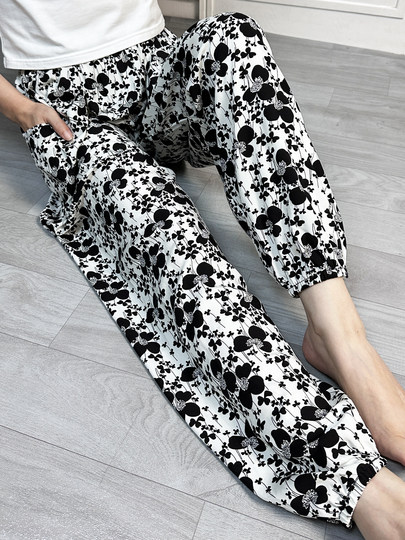 Летние пижамные брюки из хлопка и шелка для женщин, пляжные брюки-фонарики из вискозы больших размеров с защитой от комаров, домашние длинные брюки с манжетами для весны и осени.