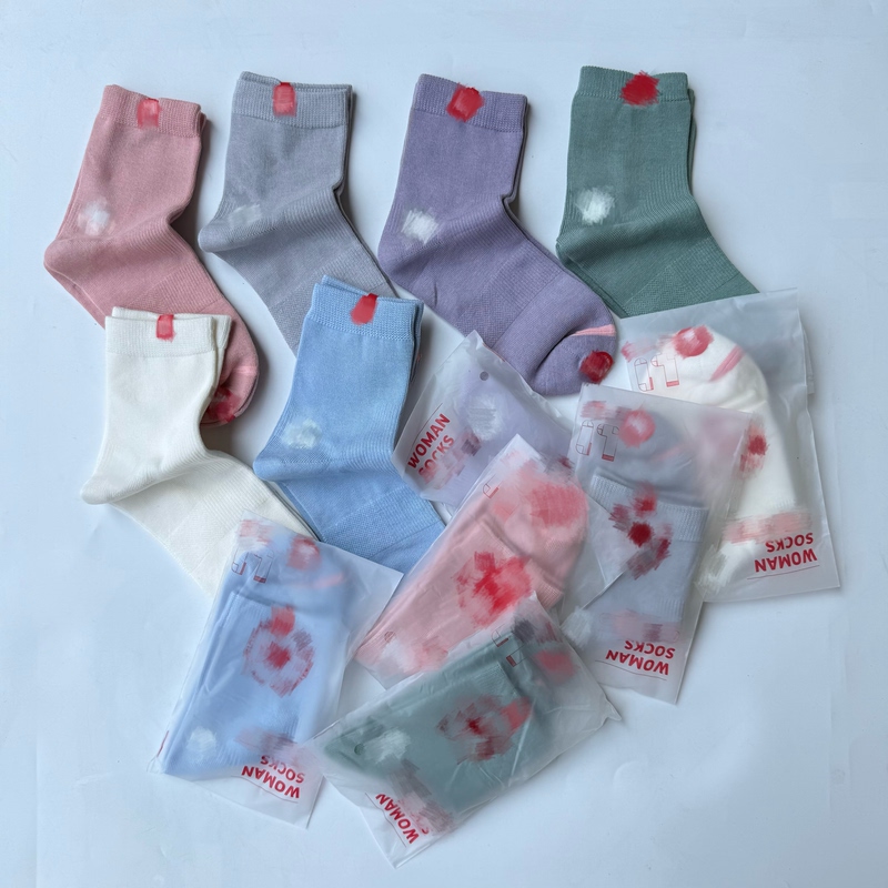 5 Pairs of Mid-Calf High-Quality Cotton Women's Socks for All Seasons, Regular Thickness, Solid Color, Plain Casual Sports Socks