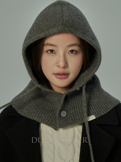 High-End Rabbit Fur and Wool Blend Beret for Women, Autumn and Winter Hat, Scarf, Integrated Warm Ear Protection, Hooded Neck Warmer