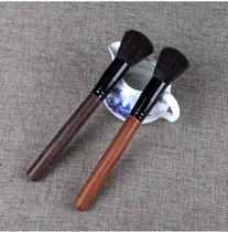 Raising the pot sweeping the tea pen tea brush cleaning sweeping the water tea tray brushing without hair loss kung fu tea set tea ceremony wiping brush cleaning