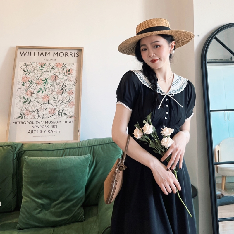 Saint John's Me French Retro Style Hepburn-Style Dress for Women, Summer High-End Feel, Waist-Cinching, Slimming, Short-Sleeved