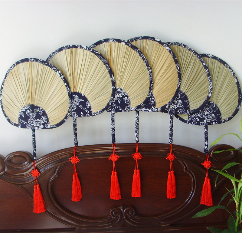 Zongye handmade big cattail fan banana Chinese wind old man performing grass weaving brown leaf Jigong fan sunflower fan