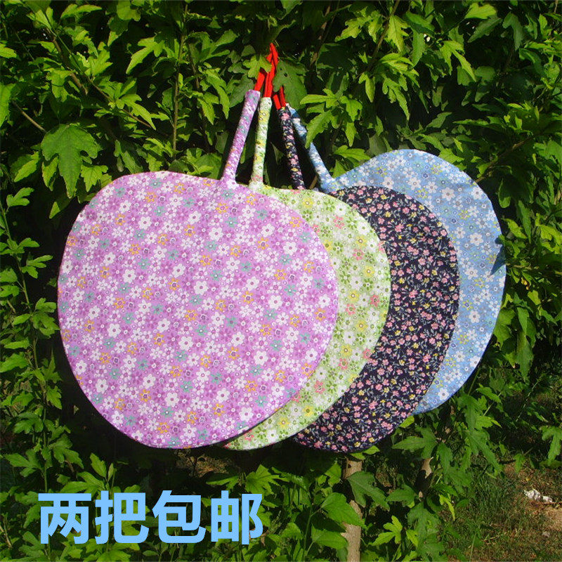 Summer big cattail fan Zongye banana fan old-fashioned hand-cranked fan wrapped cloth lanyard to repel mosquitoes to enjoy the cool dance fan