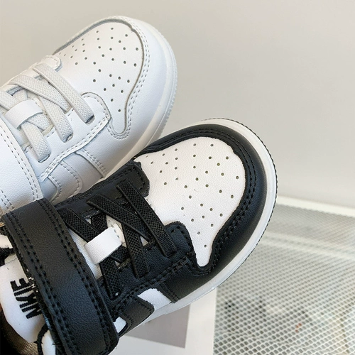 Детские кроссовки, детская спортивная обувь для мальчиков, туфли, повседневная обувь, белая обувь, тренд сезона