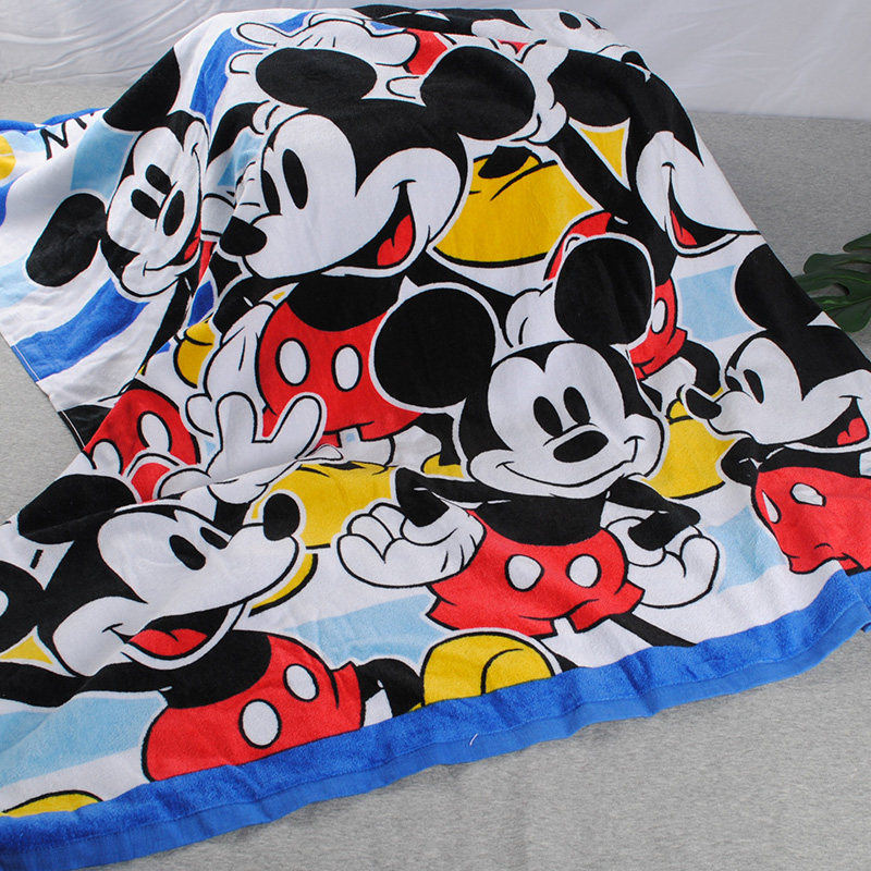 Exit the foreign trade simple cotton towel is 100 * 140 children air conditioning carton Mickey can make a large bath towel