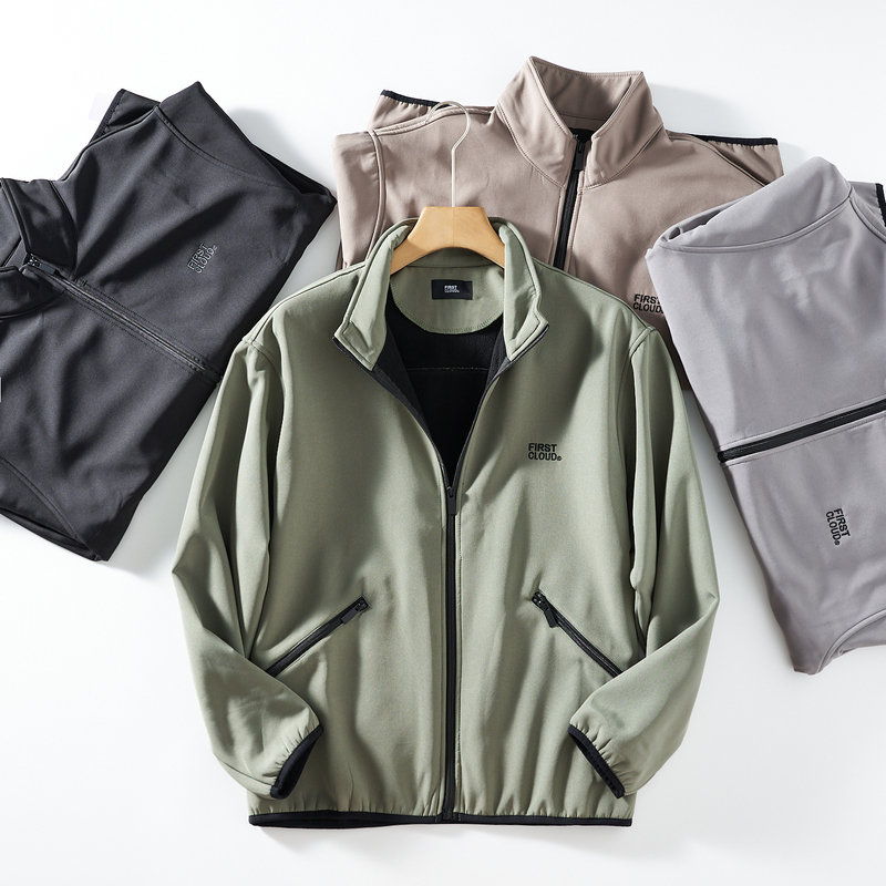 Lightweight Outdoor Windproof, Heat-Retaining, Breathable, Stretchy Autumn and Winter Men's Casual Mountaineering Stand-Up Collar Fleece-Lined Softshell Jacket