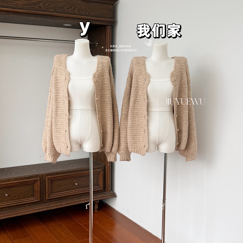 September Is Full of Autumn Vibes_ Warm Alpaca Wool Imported Alpaca Wool Loose and Lazy Style Sweater Coat Soft and Cozy Cardigan