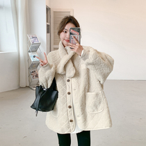 Free scarf ~ maternity wear autumn and winter coat Korean fashionable lamb velvet warm top plus velvet trendy mom jacket cardigan