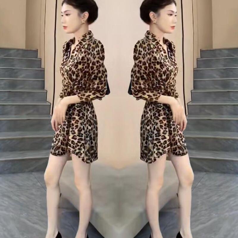 Ddk/Trendy Leopard Print Dress for Petite Women, Popular Style for Spring, Summer, and Autumn, Sexy Tie-Up Slimming Shirt Dress